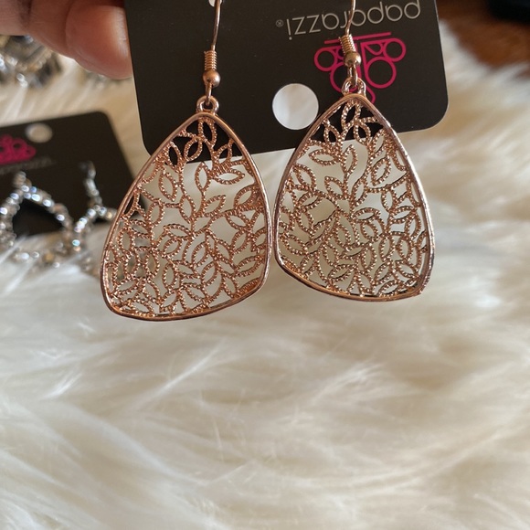 Everything must go sale - Picture 8 of 12